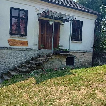 Appartement Country House Pivnica Milic Rogljevo Extérieur photo